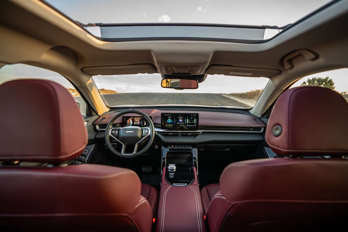 Haval-H6-Cabin